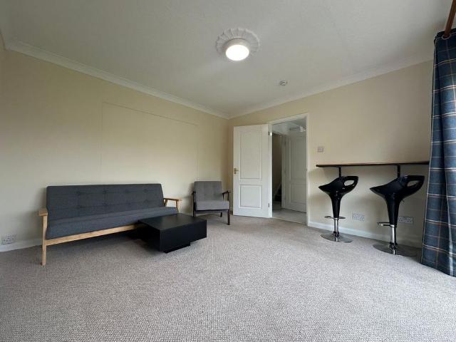 Room for rent in Barnwood, Gloucester