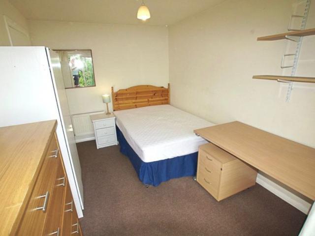 House for rent in Sleepers' Hill, Hampshire