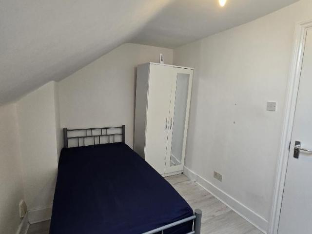 House for rent in Stroud Green, Greater London