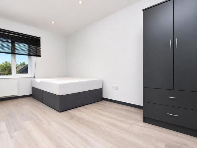 House for rent in Westborough, Surrey