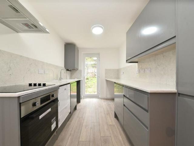 House for rent in Pin Green Industrial Area, Shephall