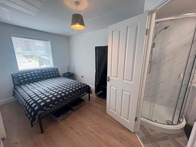 Apartment for rent in Corby