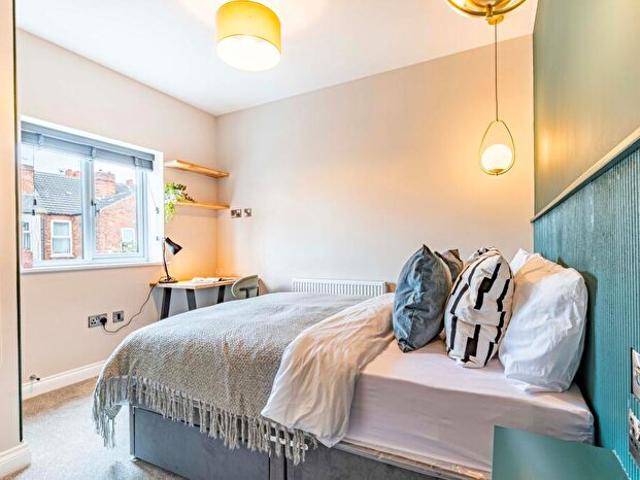 Apartment for rent in Caldermill, East Midlands