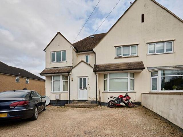 Apartment for rent in Black Bourton, Oxfordshire