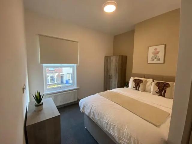 Apartment for rent in Beamhurst, Staffordshire