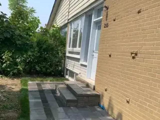 House for rent in York, Ontario