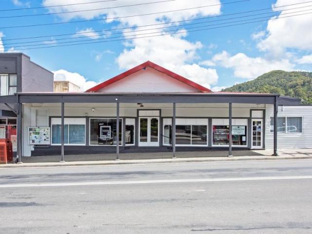 House for rent in Rosebery, West Coast