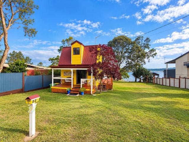 House for sale in Russell Island, Greater Brisbane