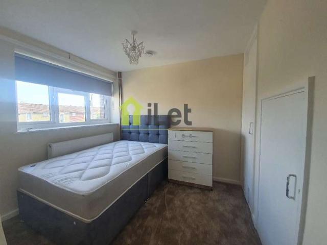 Room for rent in New Duston, Duston
