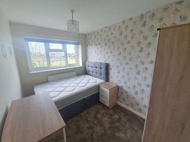 Room for rent in New Duston, Duston