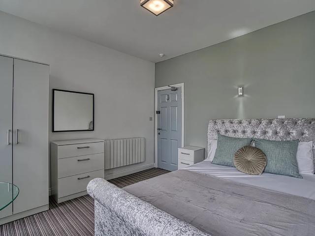 Room for rent in West Bank, Widnes