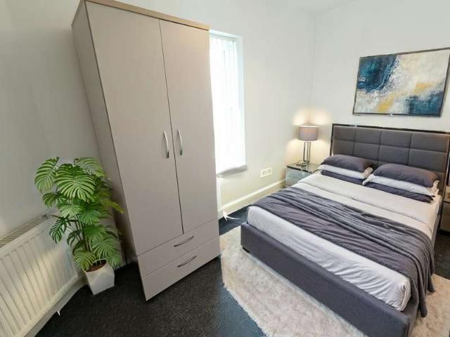 Room for rent in South Tranmere, Birkenhead