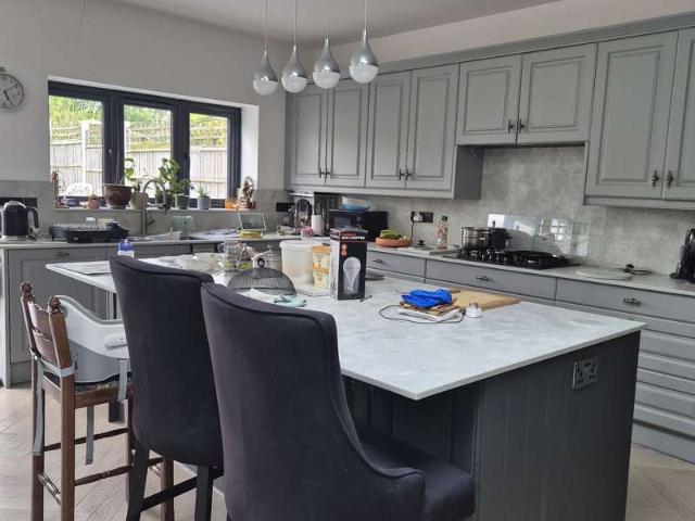 Room for rent in Harold Wood, Greater London