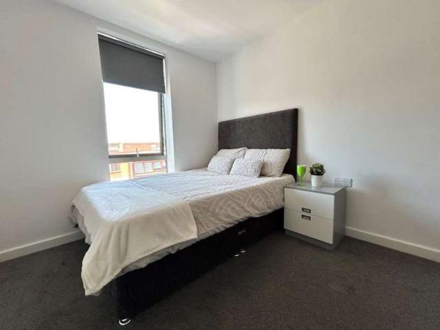Room for rent in Saint Vincent's, Netherthorpe