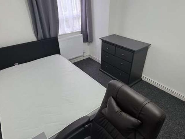 Room for rent in Bromley-by-Bow, Poplar Grove