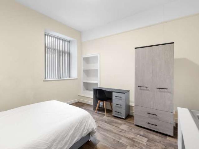 Room for rent in Morice Town, Mount Wise