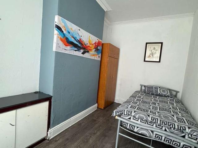 Room for rent in Springfield, West Midlands