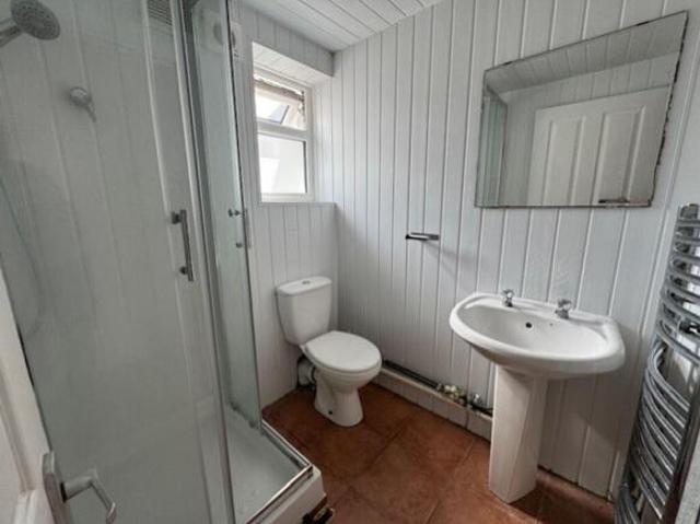Room for rent in Canton, Wales