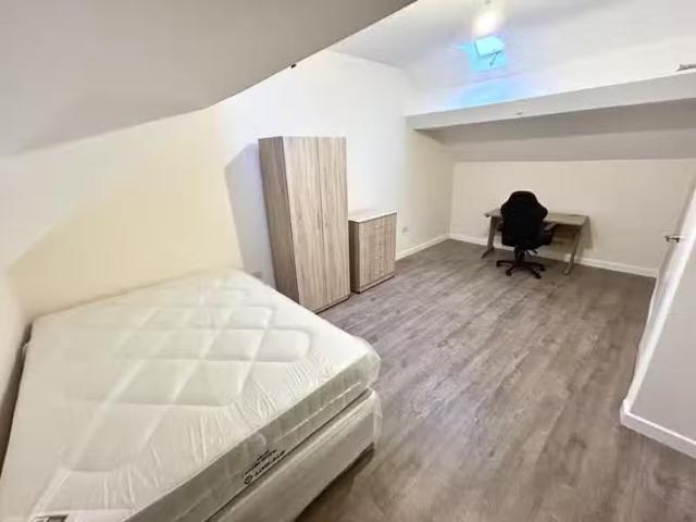 House for rent in Falcon Lodge, Wales