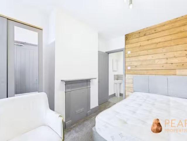 House for rent in Worthing, West Sussex