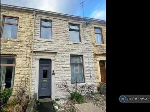 House for rent in Milnshaw, Backburn