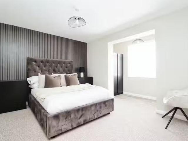 House for rent in Overslade, New Bilton