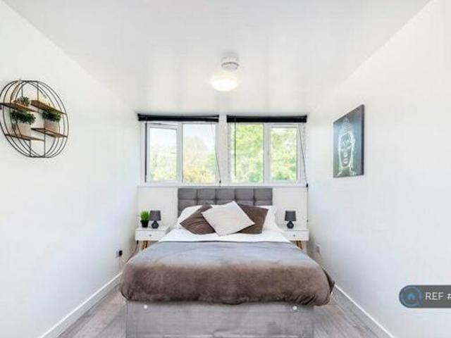 House for rent in Lee Chapel, Essex