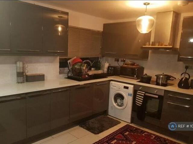 House for rent in Masefield, Turves Green