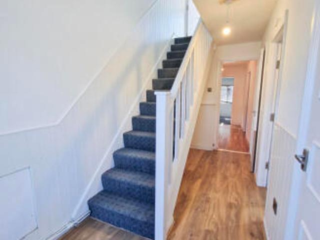 Room for rent in Locking Stumps, Warrington