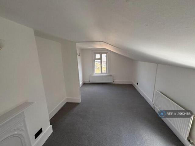 Room for rent in Cat Hill