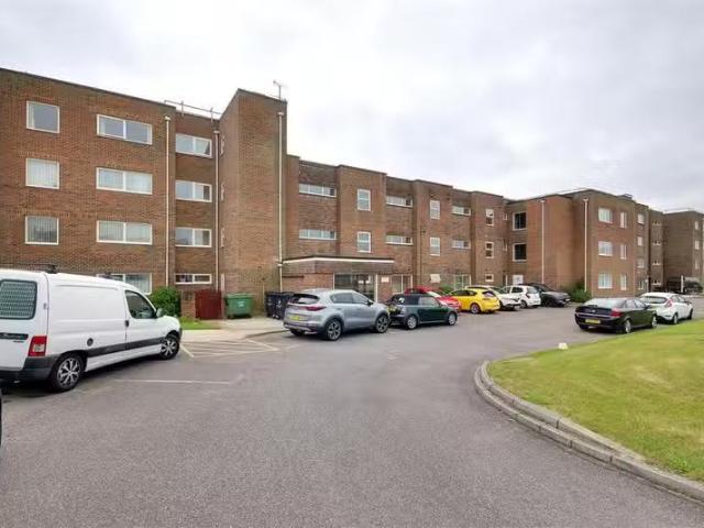 House for rent in Fishersgate, West Sussex