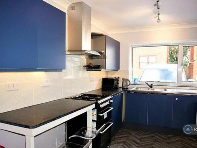 House for rent in The Bridge, Kent