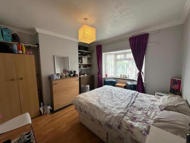 Room for rent in Cat Hill