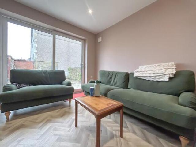 Room for rent in Pengam Green, Cardiff