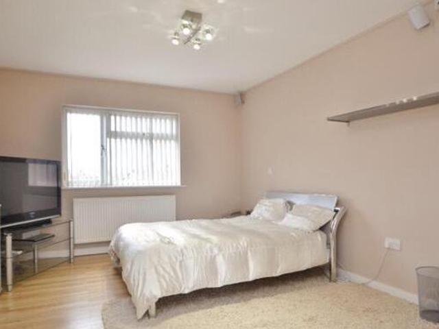 House for rent in Lyons, Greater London