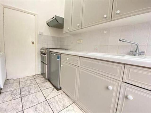 Room for rent in Cat Hill