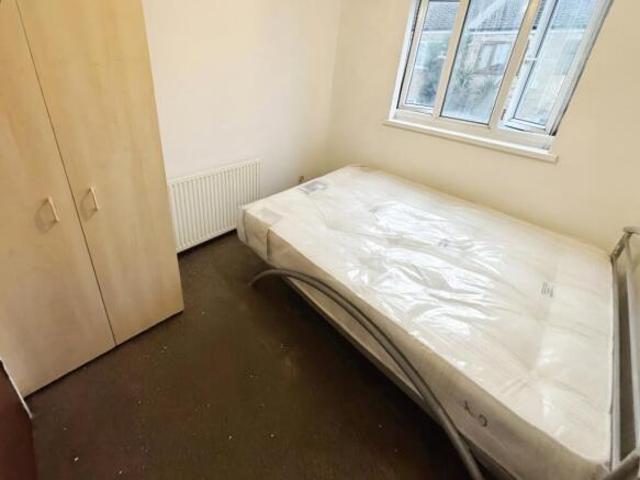 Room for rent in Cat Hill