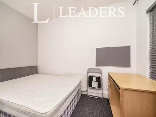 House for rent in Saughall, Cheshire