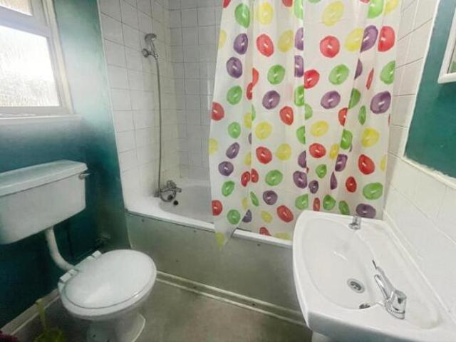 Room for rent in Cat Hill