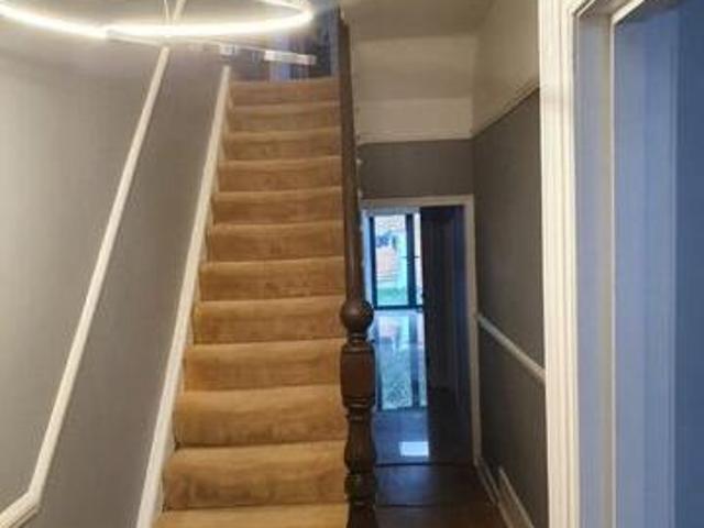 House for rent in Croydon