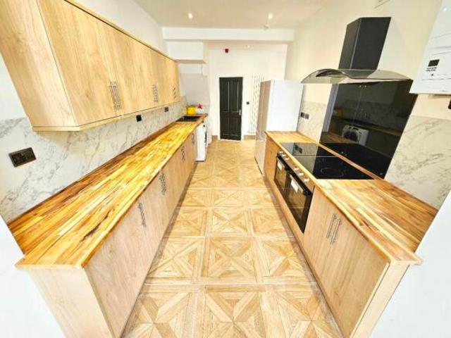 Room for rent in Georgia, Greater Manchester