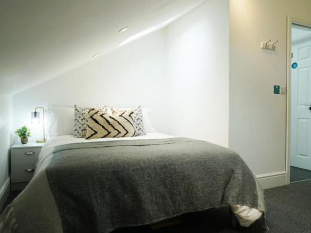 Room for rent in Moss Side, Georgia
