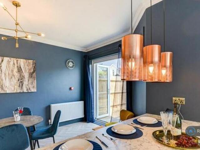 House for rent in Roselands, Eastbourne