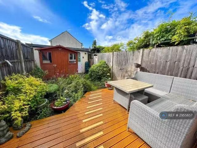 House for rent in Blackhills, Surrey