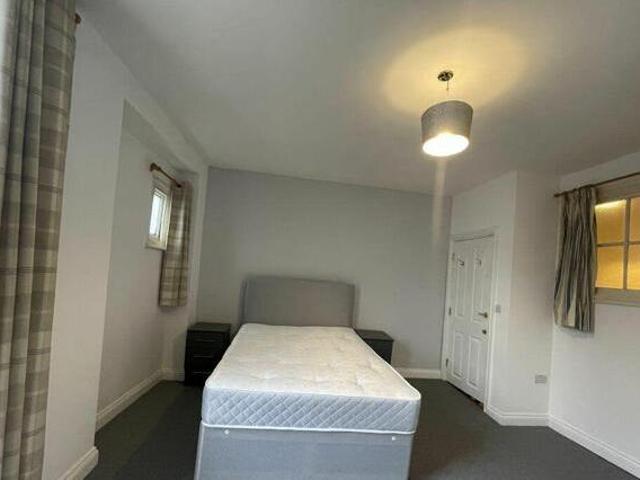 House for rent in Lyons, Greater London