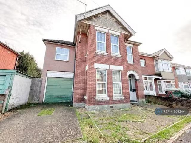 House for rent in Talbot Village, Bournemouth