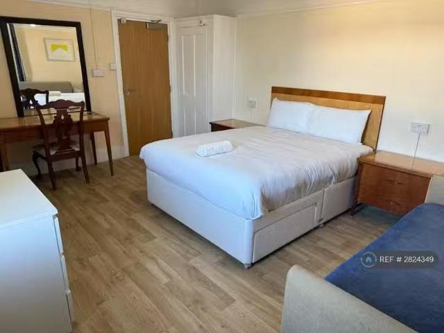 House for rent in Epsom, Surrey