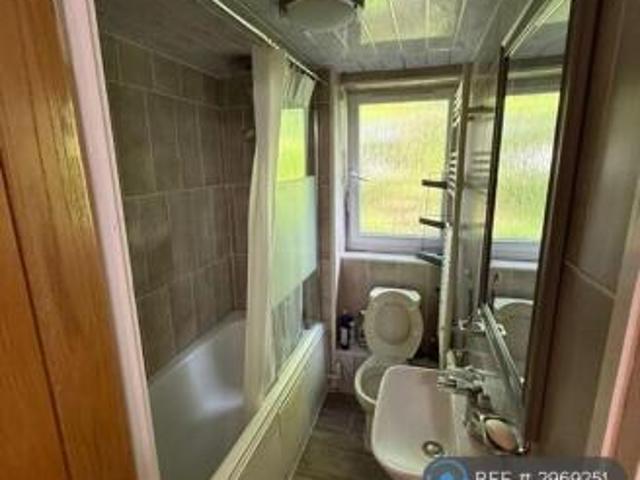 Room for rent in Cat Hill