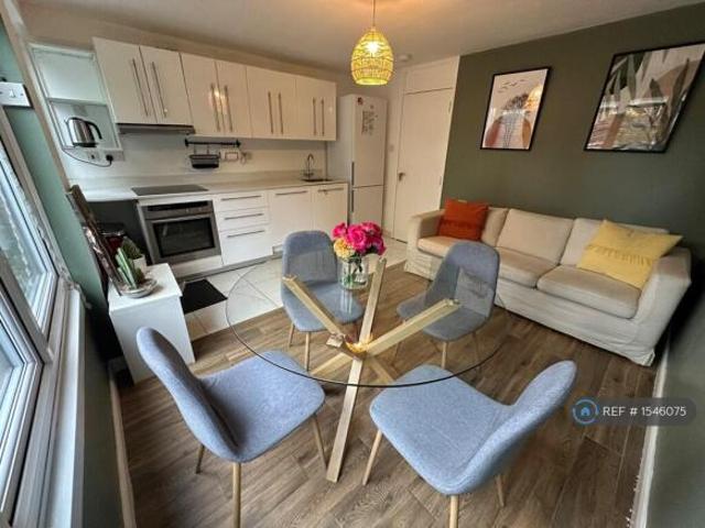 Room for rent in Cat Hill