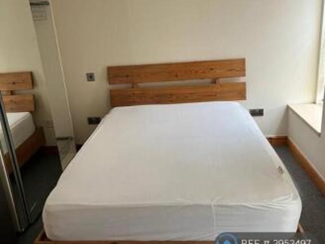 Room for rent in Cat Hill